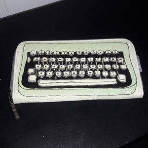 Very font of you wallet